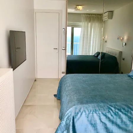 Monte Carlo View Apartment
